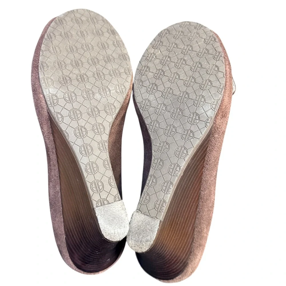 Lilly Pulitzer Wedge Heels Brown Suede Peep Toe  Resort Chic Work Womens Size 6